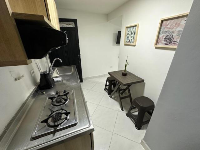 Apartahotel Malaga Медельїн Екстер'єр фото