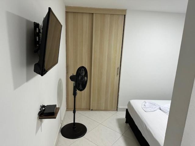 Apartahotel Malaga Медельїн Екстер'єр фото